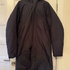 Peak Performance Men's Black Gore Tex Down Long Jacket
X16 Model